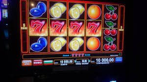 Gemoy138 taruhan olahraga sepak bola dan esports Indonesia